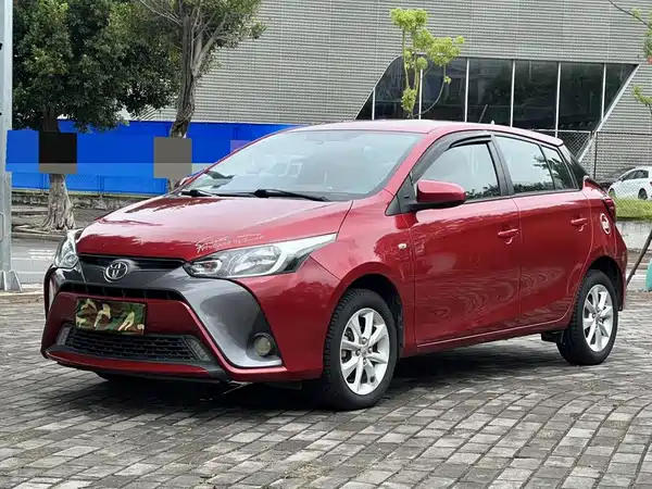 Toyota Yaris L 2017