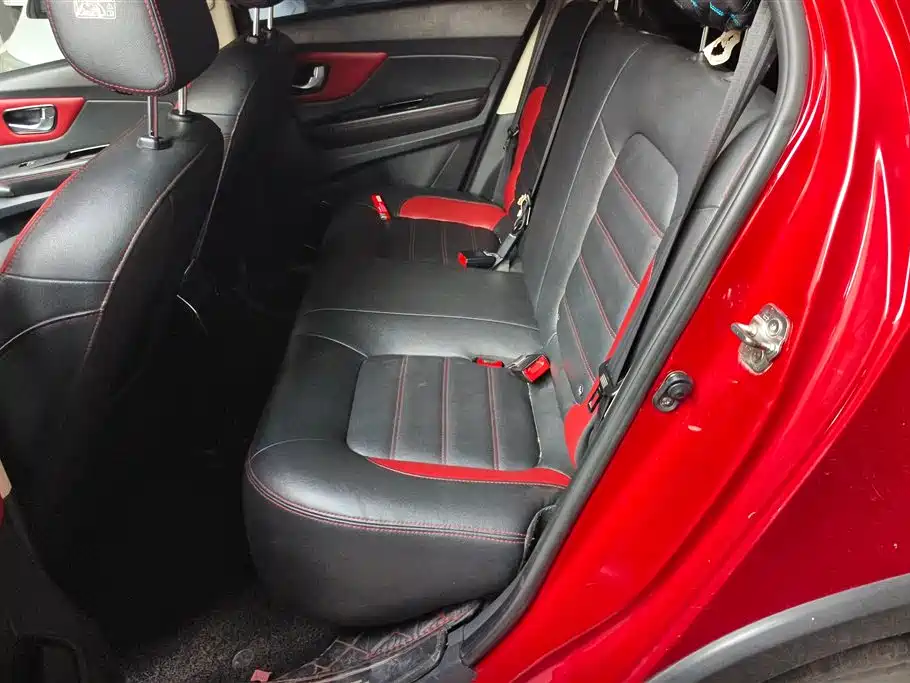 Haval H1 2015 — фото 10