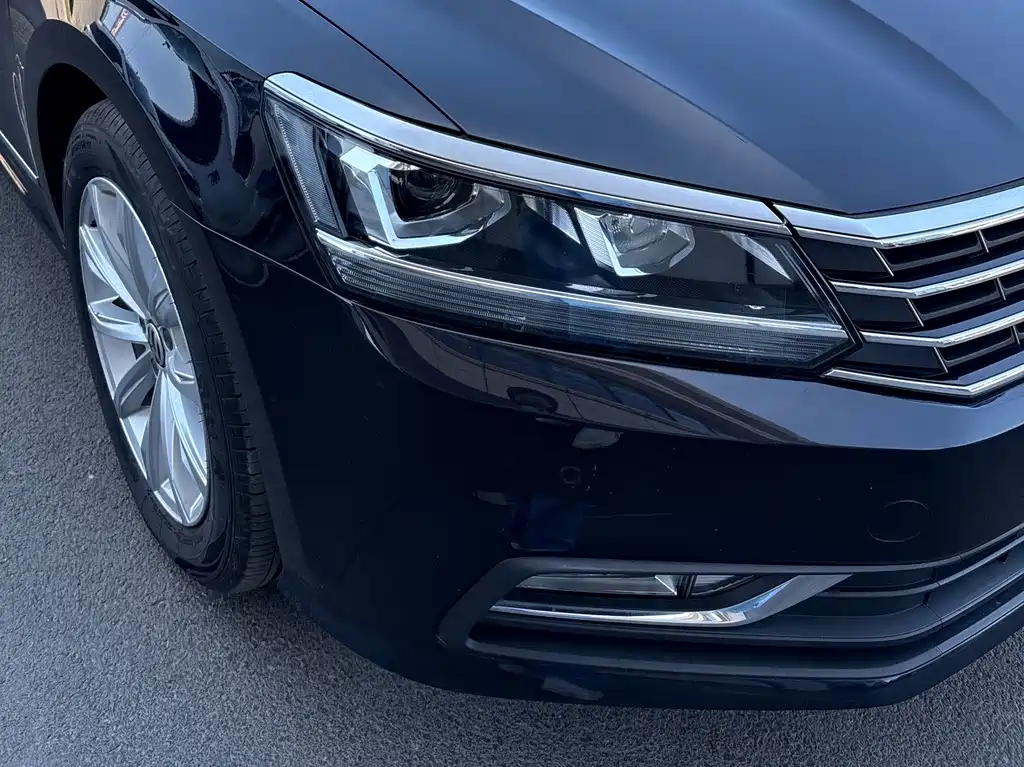 Volkswagen Passat 2019 — фото 6