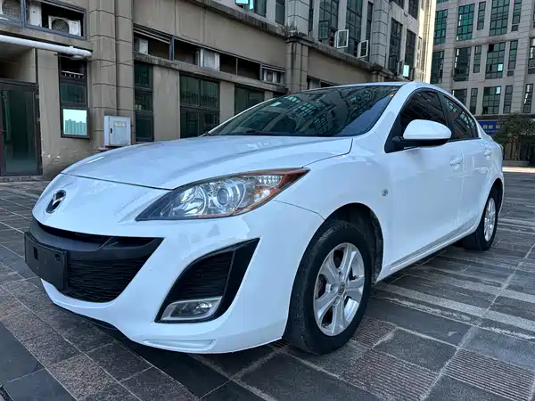 Mazda 3 Xingcheng 2011