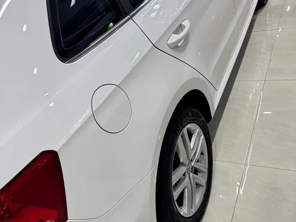 Volkswagen Gran Lavida 2016 — фото 15