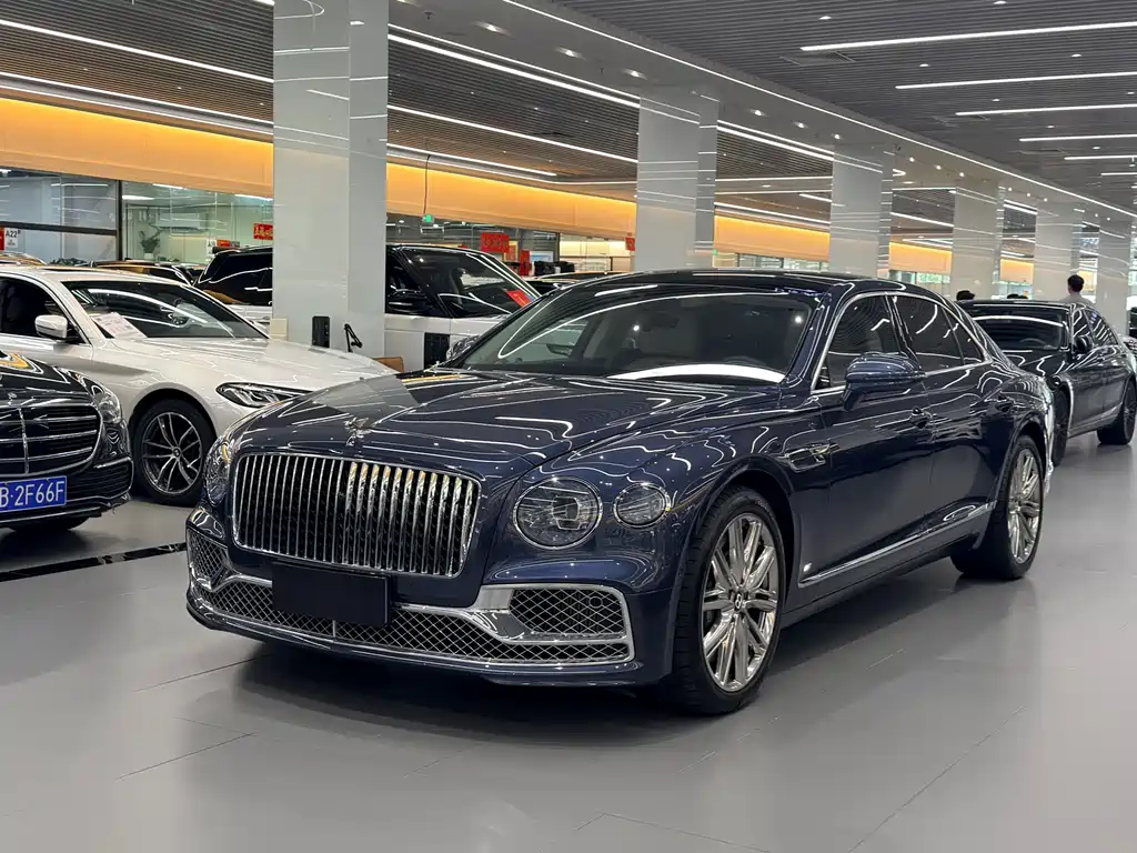 Bentley Flying Spur 2023
