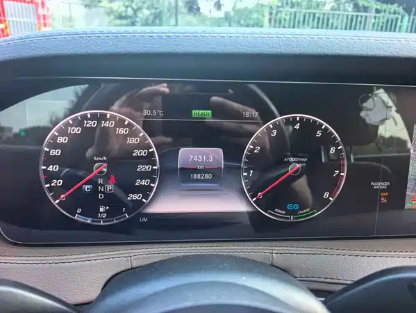 Mercedes-Benz S-Class 2018
