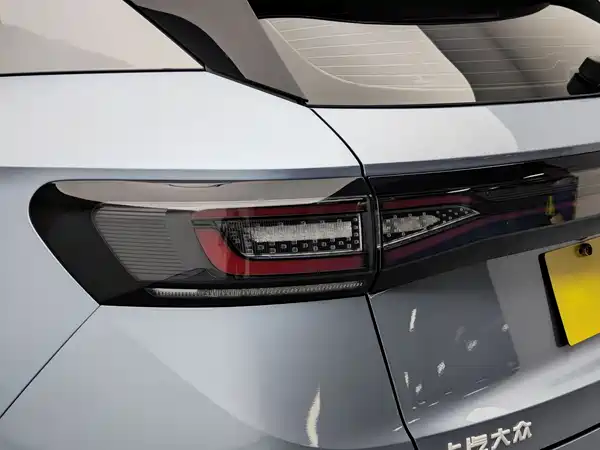Volkswagen ID.4 X 2021