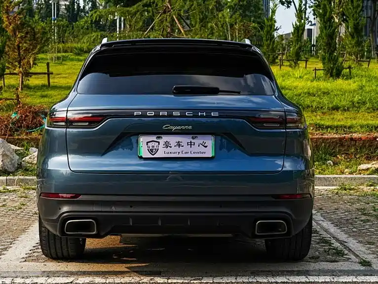 Porsche Cayenne Hybrid 2019 — фото 8