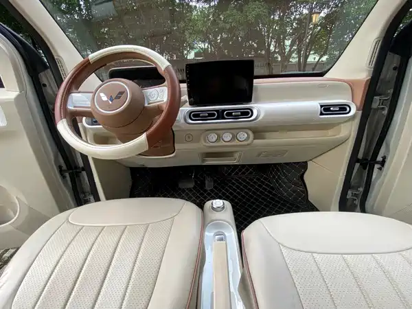Wuling Hongguang MINIEV 2024