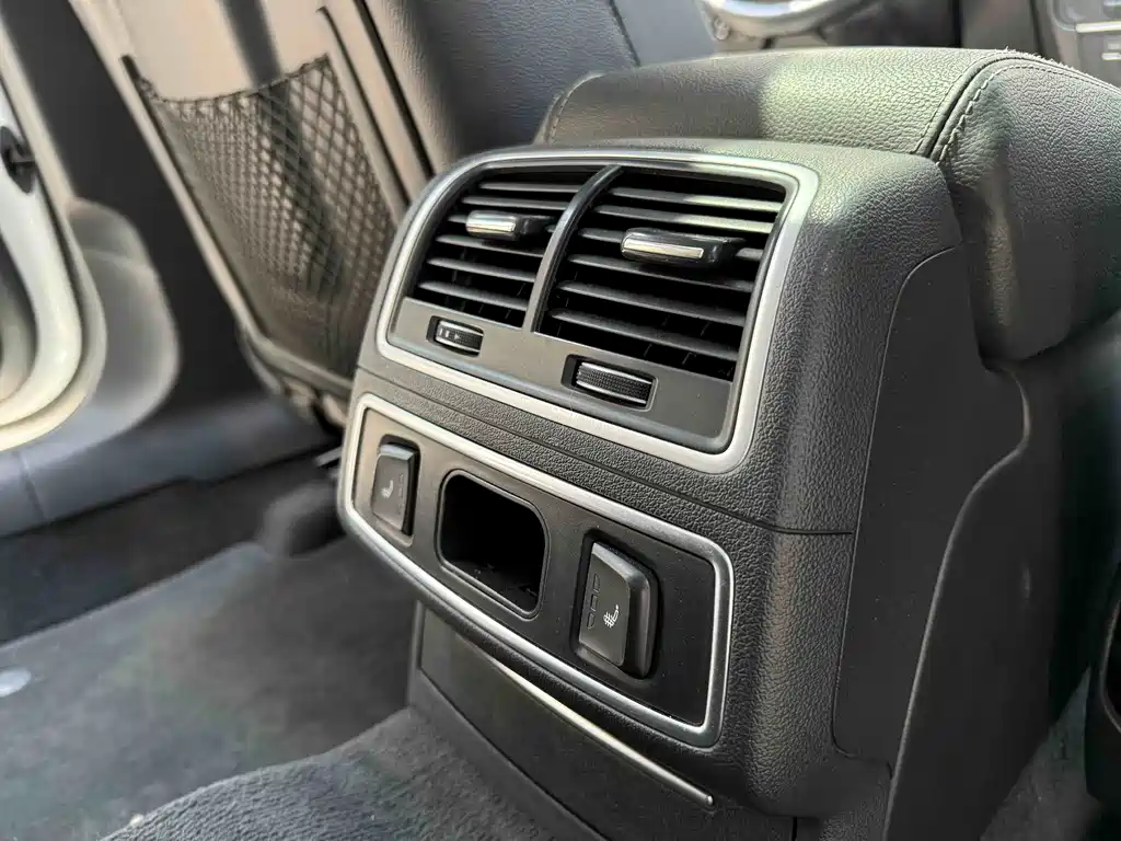 Audi A6L 2017 — фото 16