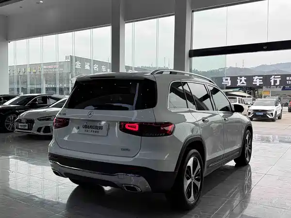 Mercedes-Benz GLB 2022