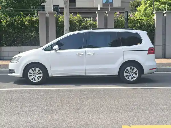 Volkswagen Sharan 2015