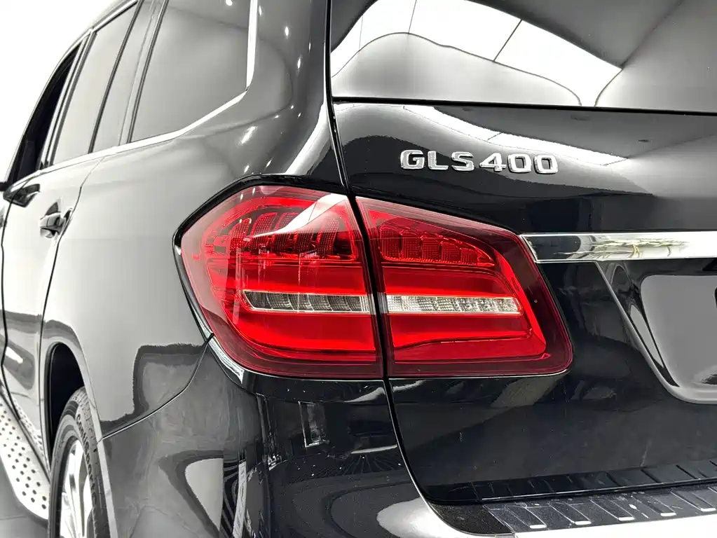 Mercedes-Benz GLS 2016 — фото 14
