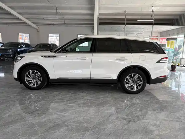 Lincoln Aviator 2021