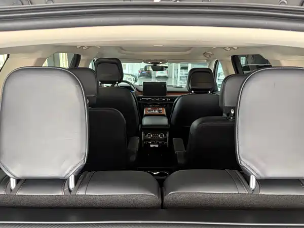 Lincoln Aviator 2021