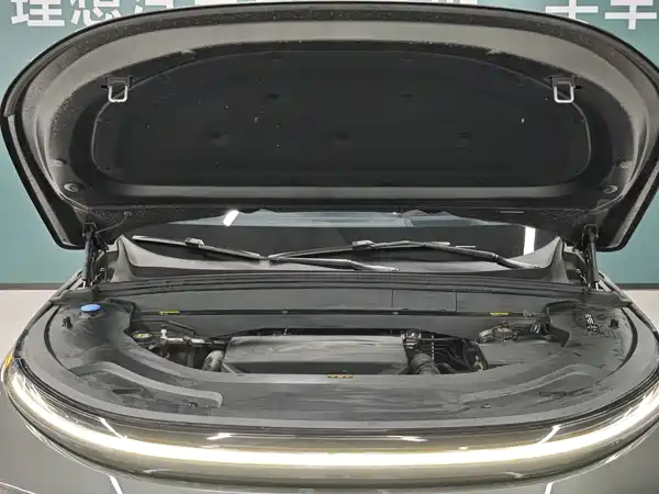 Li Auto L7 2023