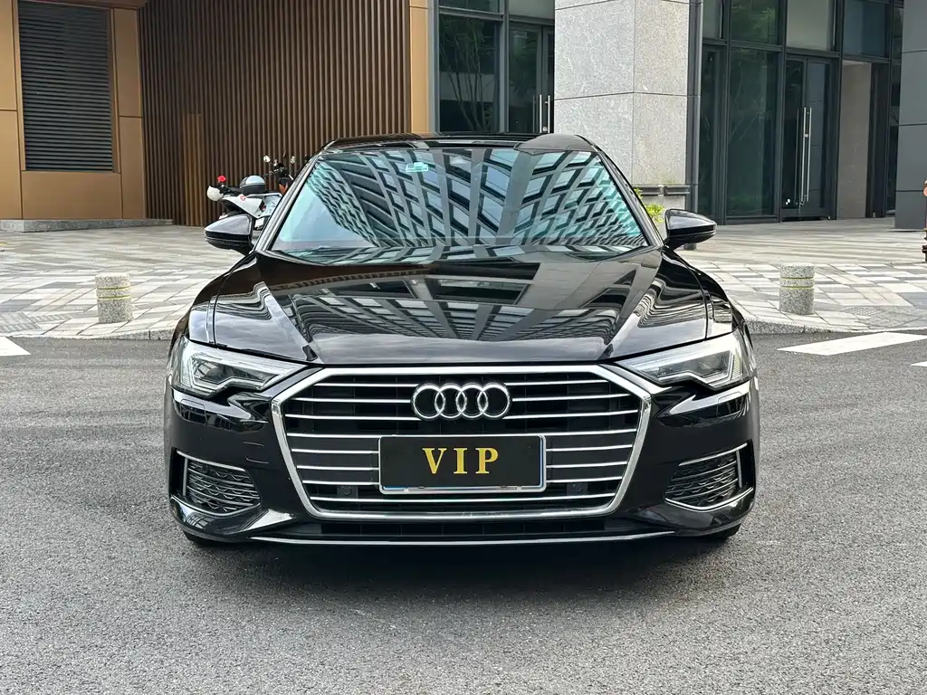Audi A6L 2020