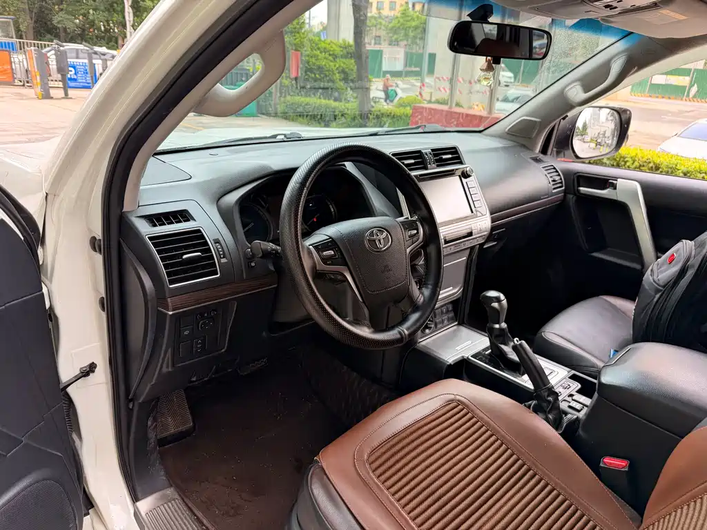 Toyota Prado 2020