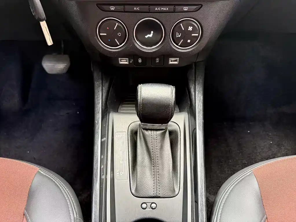 Citroen C3-XR 2019 — фото 12
