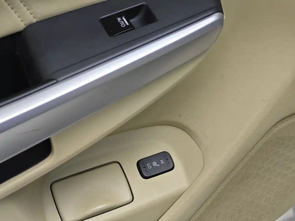 Honda Crosstour 2013 — фото 21
