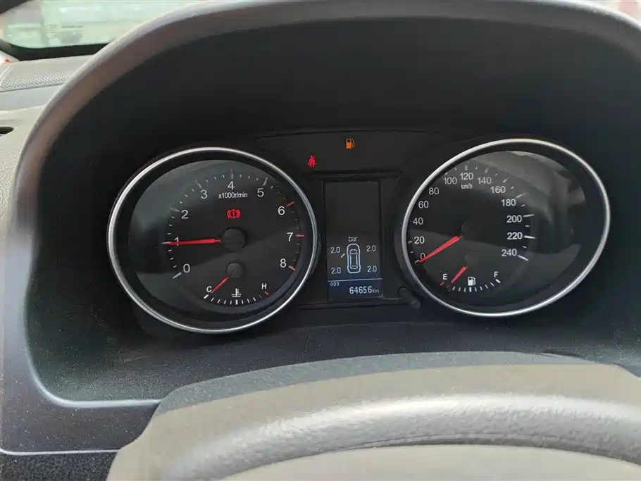 Haval H6 2015 — фото 14