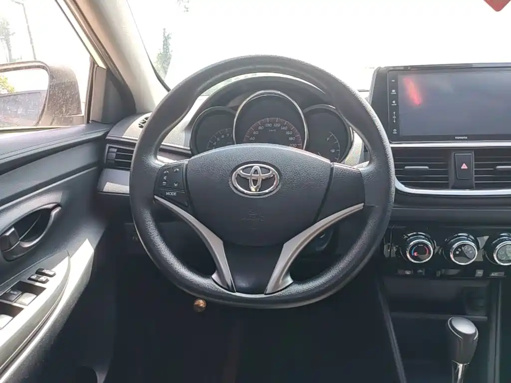 Toyota Vios FS 2022 — фото 11