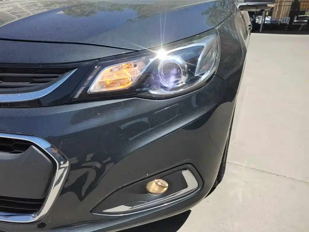 Chevrolet Malibu 2018 — фото 24