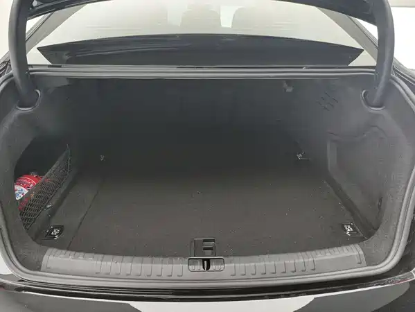 Audi A6L 2024