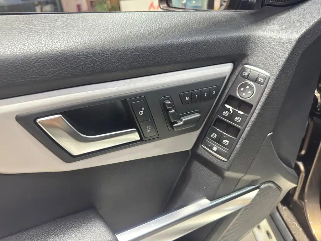 Mercedes-Benz GLK-Class 2015 — фото 17