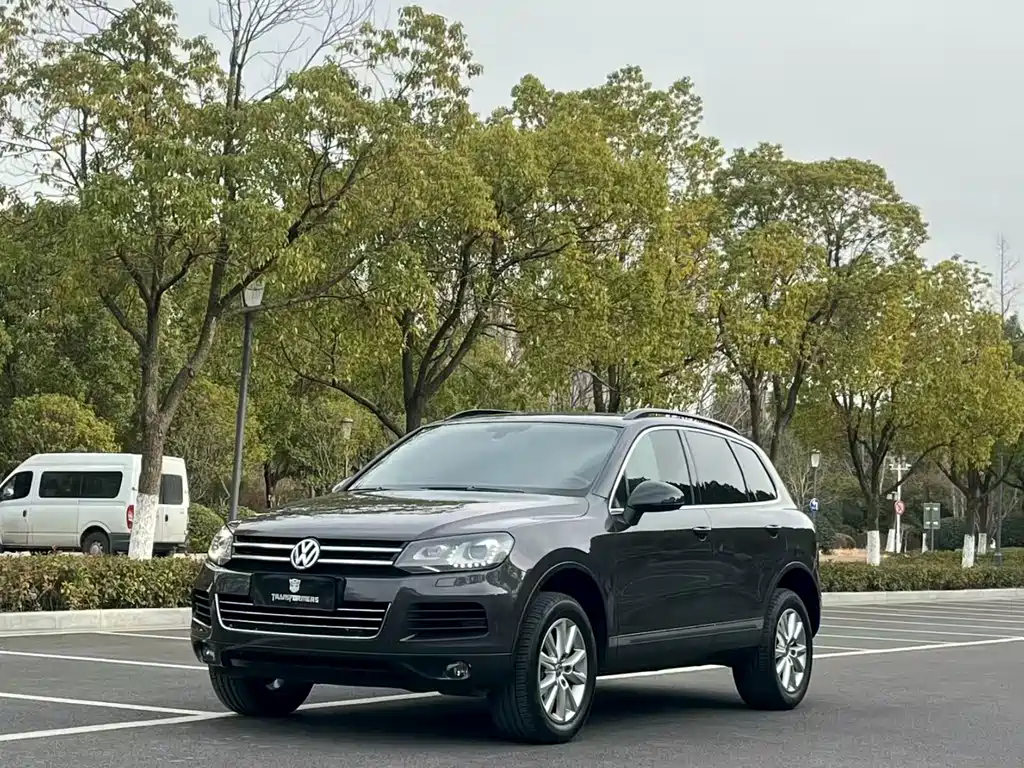 Volkswagen Touareg 2014