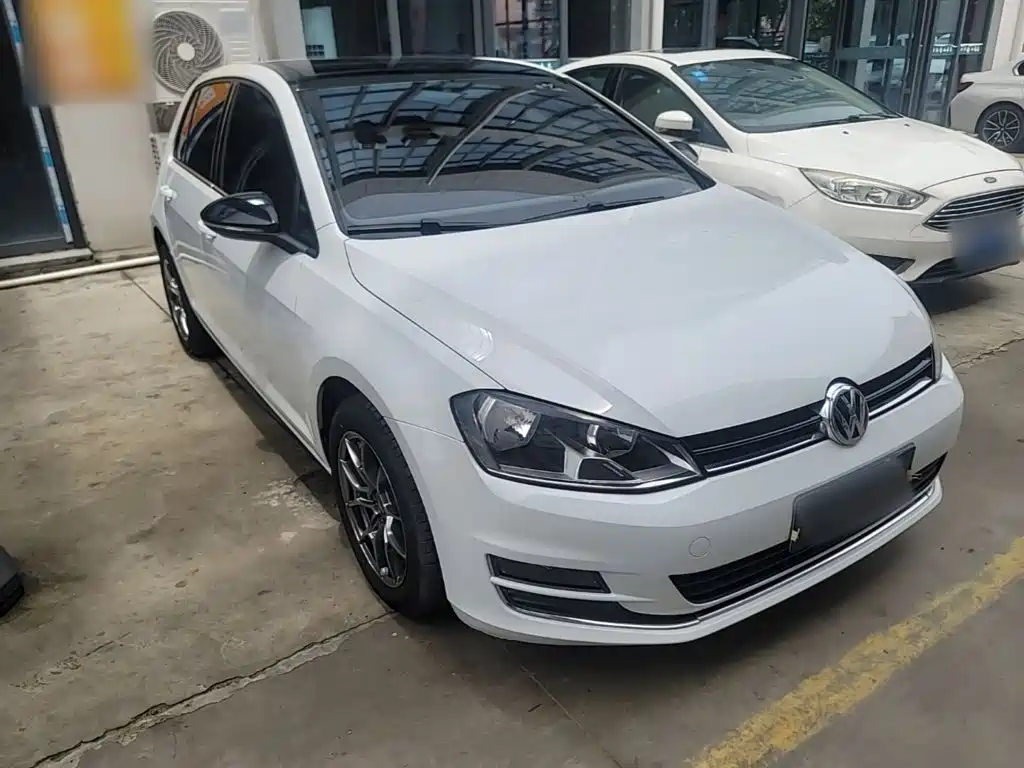 Volkswagen Golf 2016