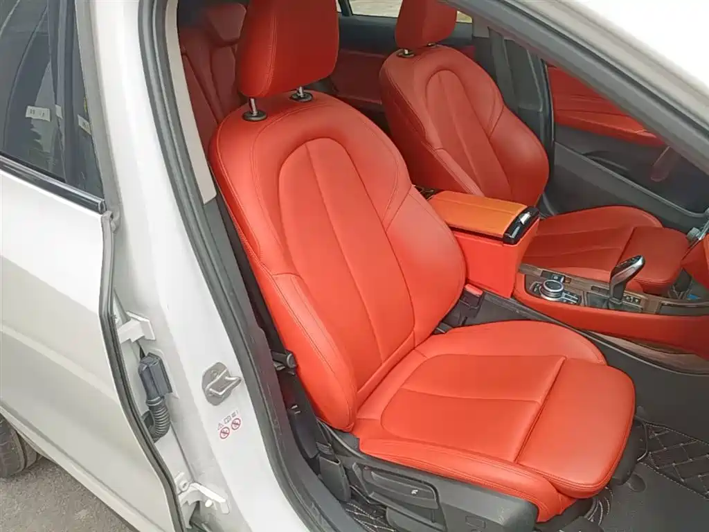 BMW X2 2022 — фото 25