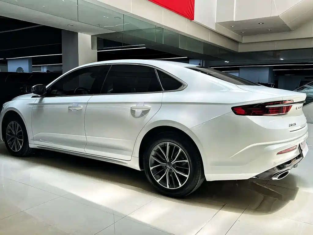 Geely Xingrui 2023 — фото 9