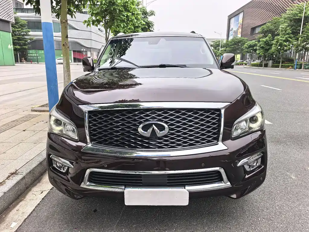 Infiniti QX80 2016 — фото 2