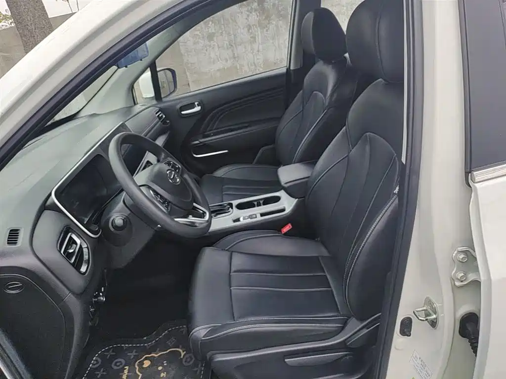 GAC Motor Trumpchi GS3 2021 — фото 15