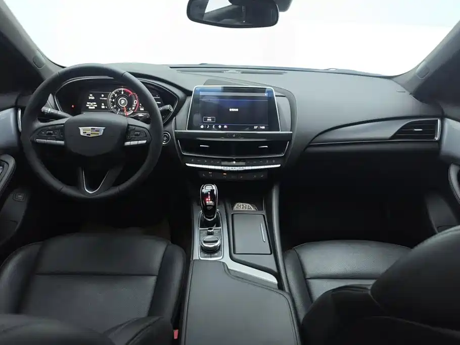 Cadillac CT5 2024 — фото 12