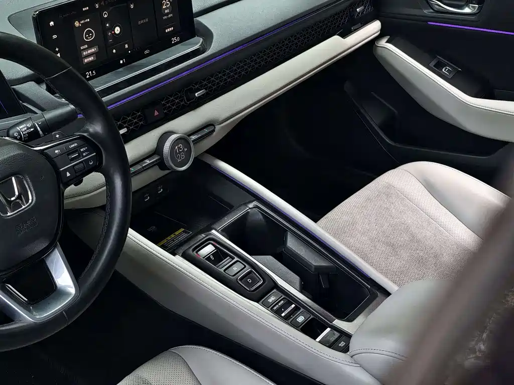 Honda Accord New Energy 2023 — фото 9