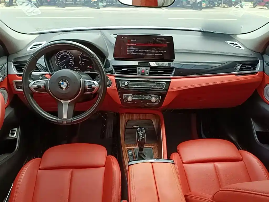 BMW X2 2022 — фото 10