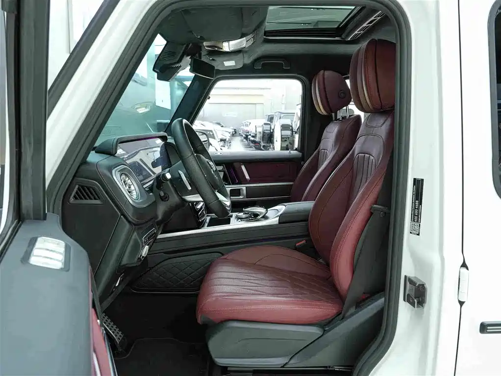 Mercedes-Benz G-Class 2022 — фото 11