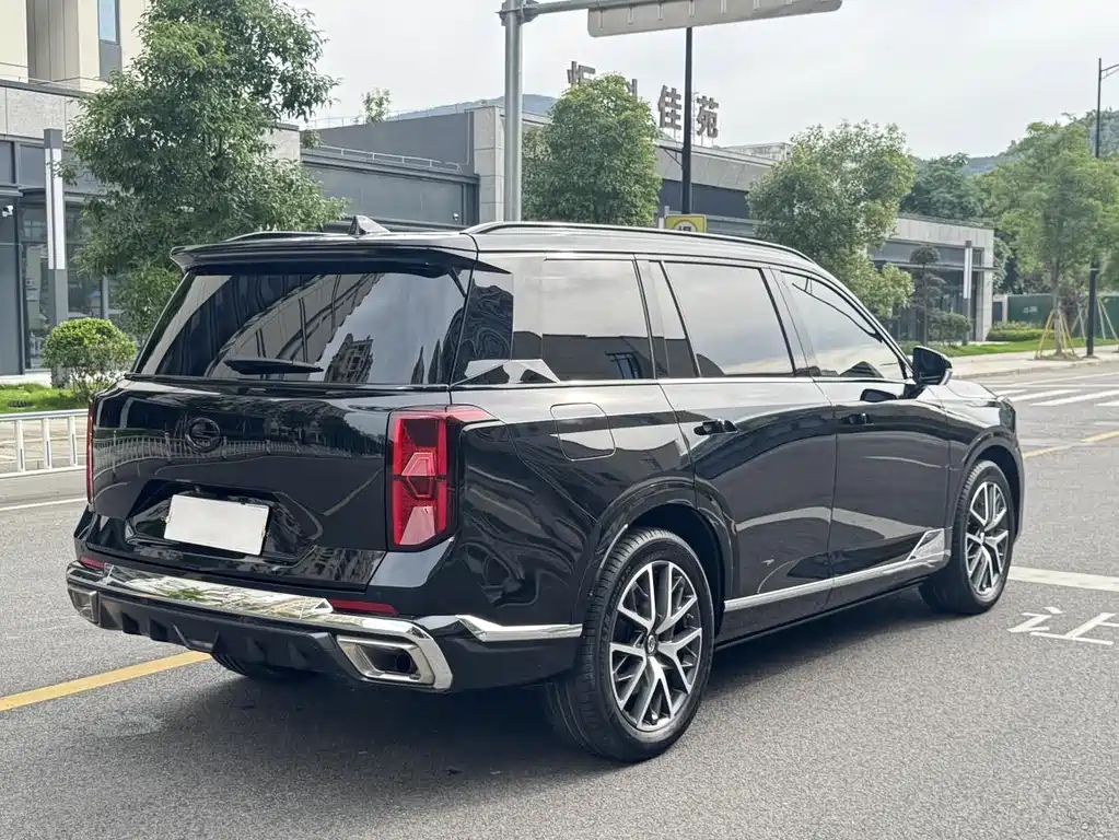 GAC Motor Trumpchi GS8 2023 — фото 15