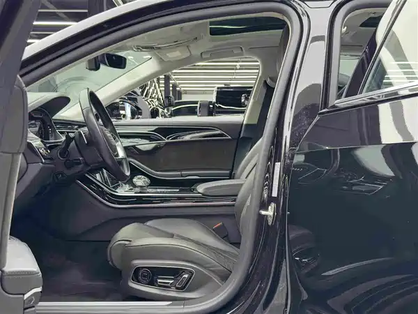 Audi A8 New Energy 2022