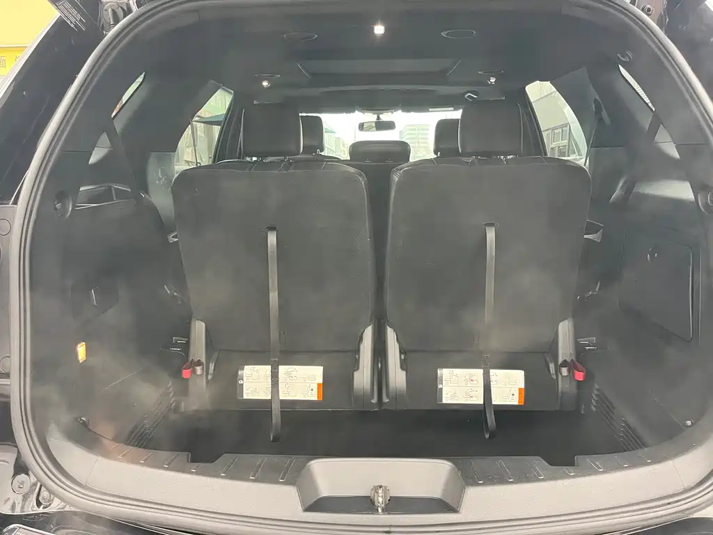 Ford Explorer 2019 — фото 13