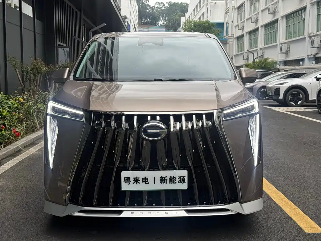GAC Motor Trumpchi E9 2023 — фото 2