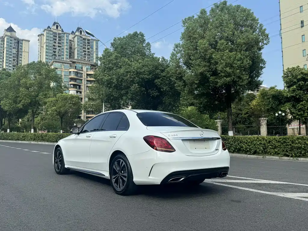Mercedes-Benz C-Class 2020 — фото 12