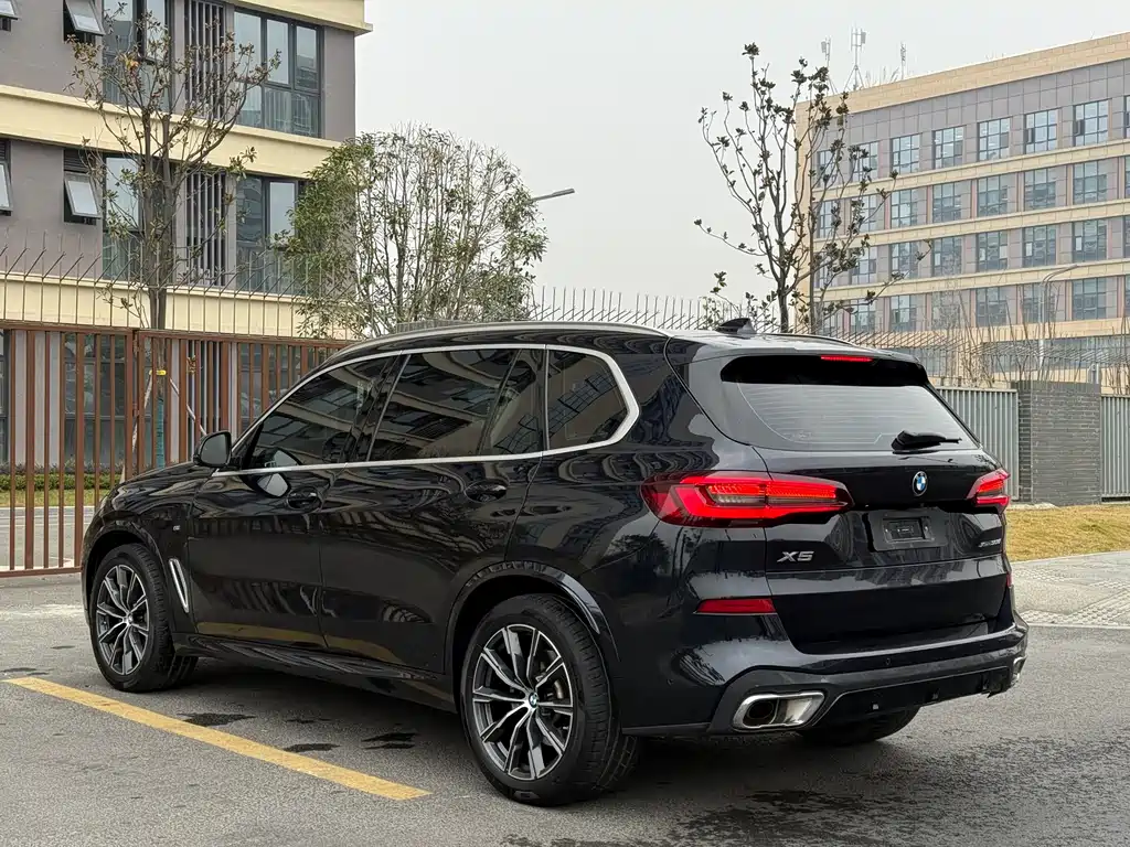 BMW X5 2023 — фото 4