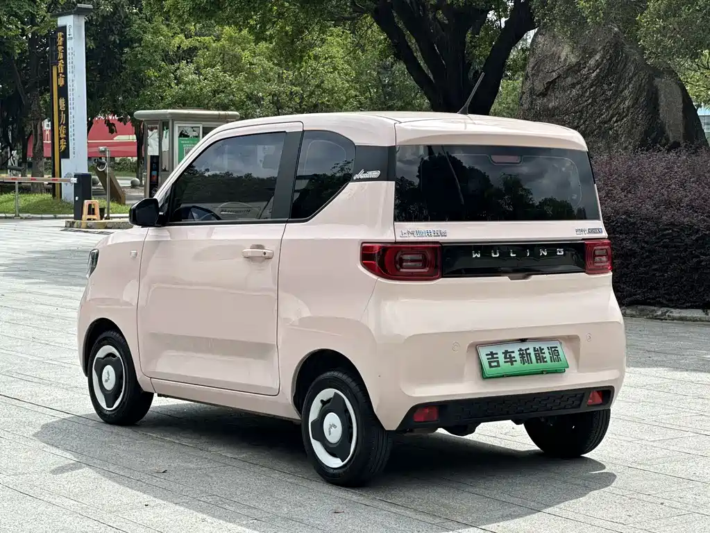 Wuling MINIEV 2021