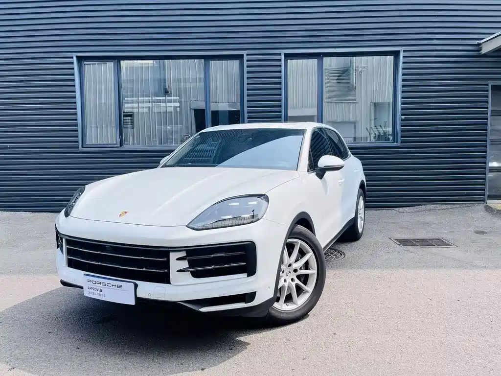 Porsche Cayenne 2025 — фото 1