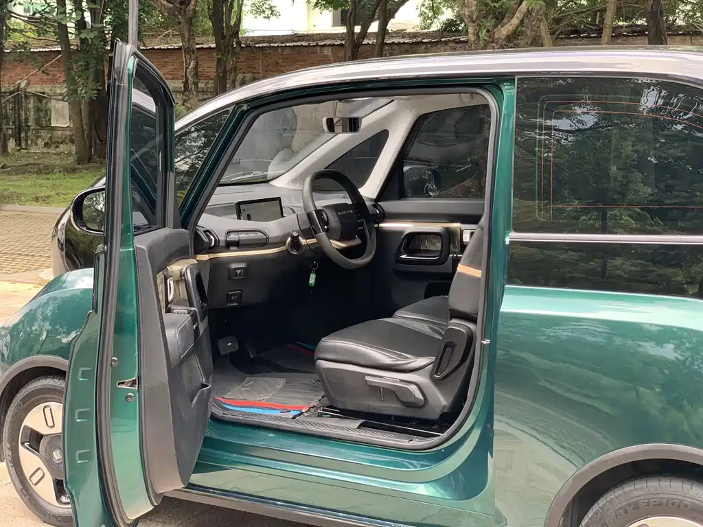 Baojun KiWi EV 2022 — фото 24