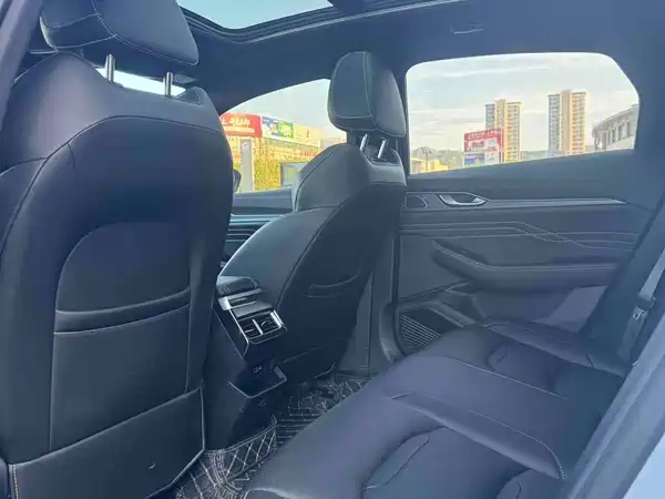 Geely Xingrui 2023