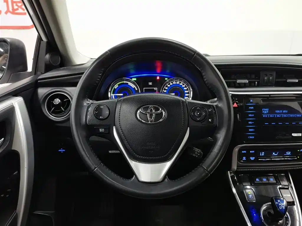 Toyota Corolla 2019 — фото 11