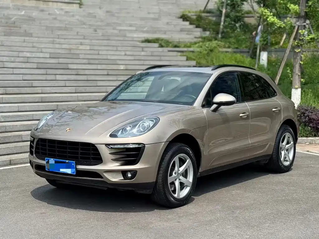 Porsche Macan 2015 — фото 1