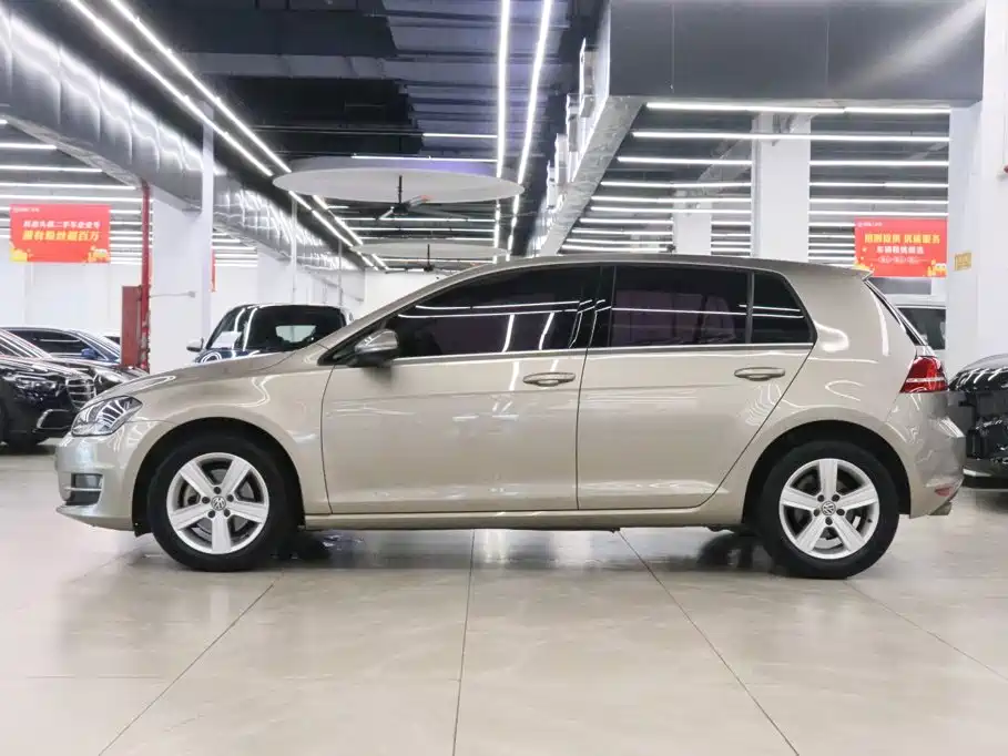 Volkswagen Golf 2016
