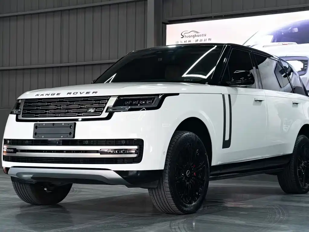 Land Rover Range Rover 2024 — фото 1